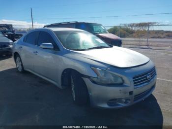  Salvage Nissan Maxima