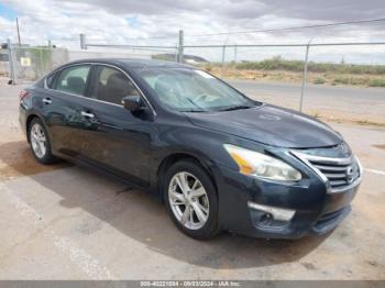  Salvage Nissan Altima