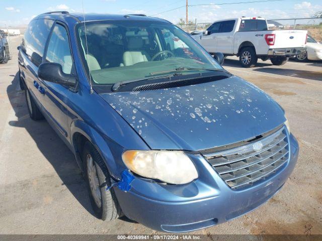  Salvage Chrysler Town & Country