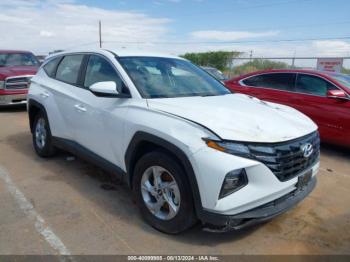  Salvage Hyundai TUCSON