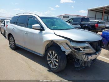  Salvage Nissan Pathfinder