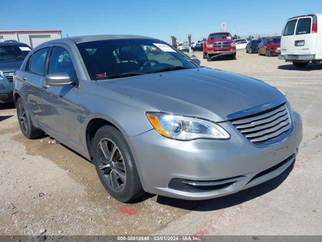  Salvage Chrysler 200