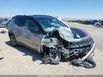  Salvage Jeep Compass