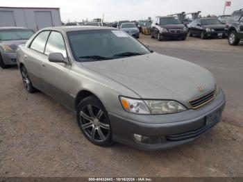  Salvage Lexus Es