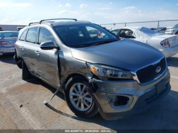  Salvage Kia Sorento