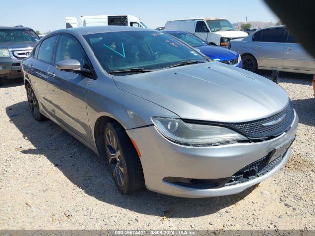  Salvage Chrysler 200