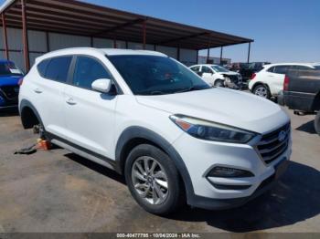  Salvage Hyundai TUCSON