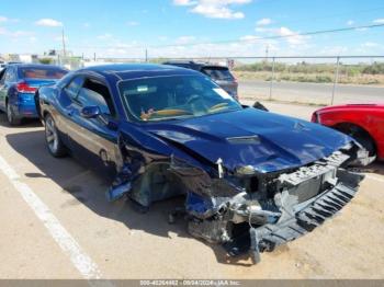  Salvage Dodge Challenger