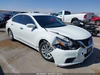  Salvage Nissan Altima