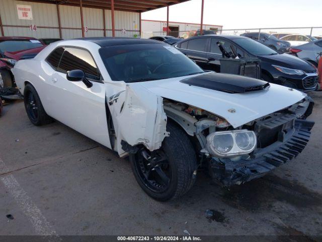  Salvage Dodge Challenger