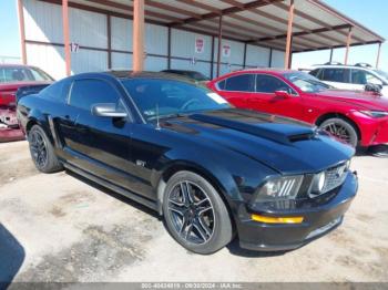  Salvage Ford Mustang