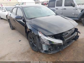  Salvage Hyundai ELANTRA