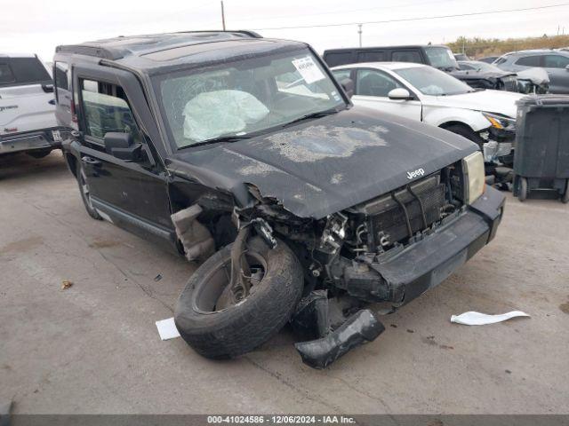  Salvage Jeep Commander