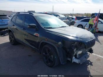  Salvage Jeep Cherokee