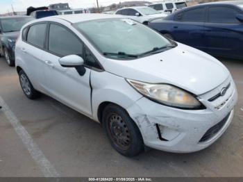  Salvage Ford Fiesta