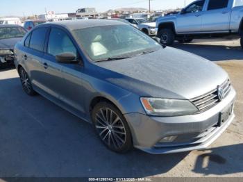  Salvage Volkswagen Jetta