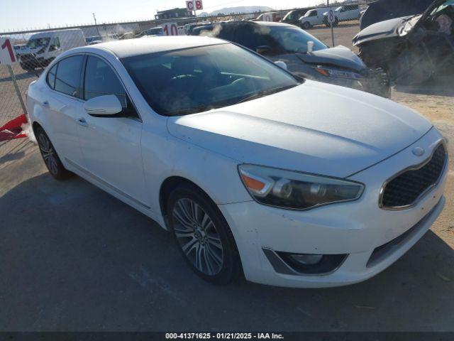  Salvage Kia Cadenza