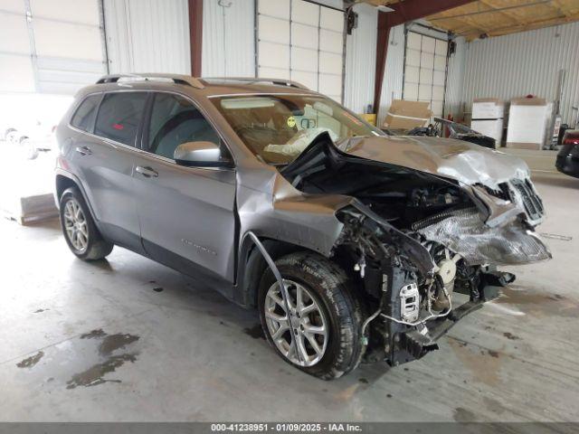  Salvage Jeep Cherokee