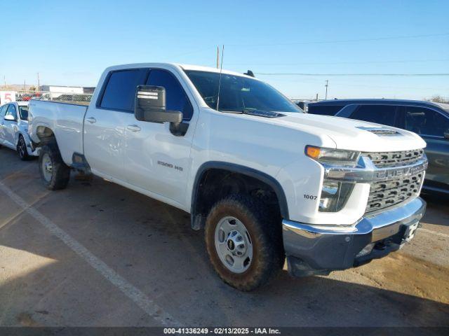  Salvage Chevrolet Silverado 2500