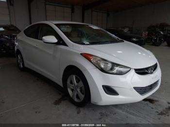  Salvage Hyundai ELANTRA