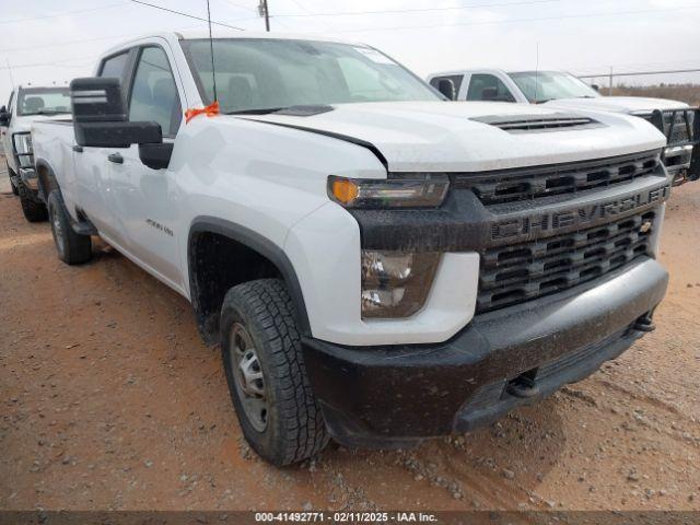  Salvage Chevrolet Silverado 2500