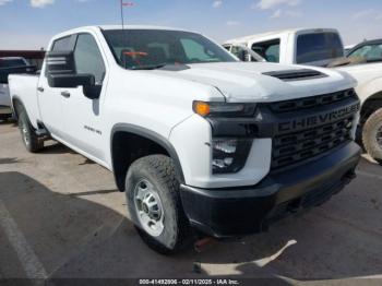  Salvage Chevrolet Silverado 2500