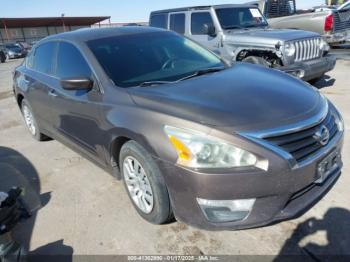  Salvage Nissan Altima