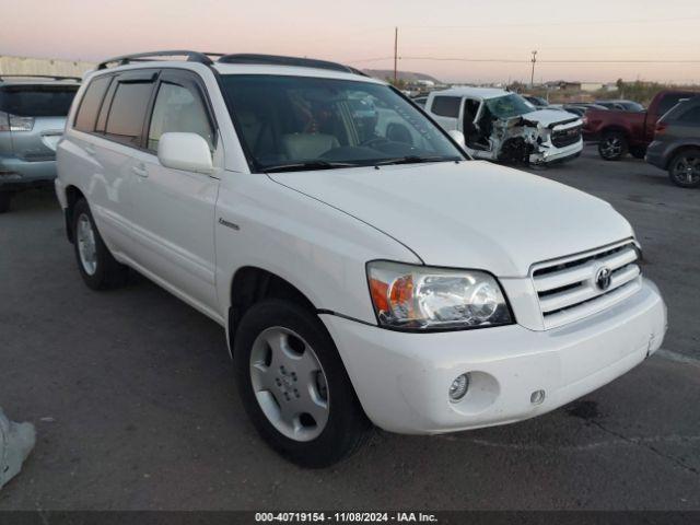  Salvage Toyota Highlander