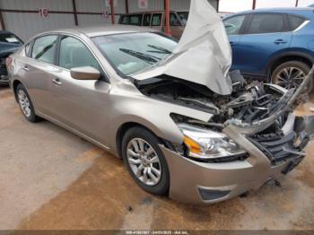  Salvage Nissan Altima
