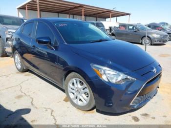  Salvage Toyota Yaris