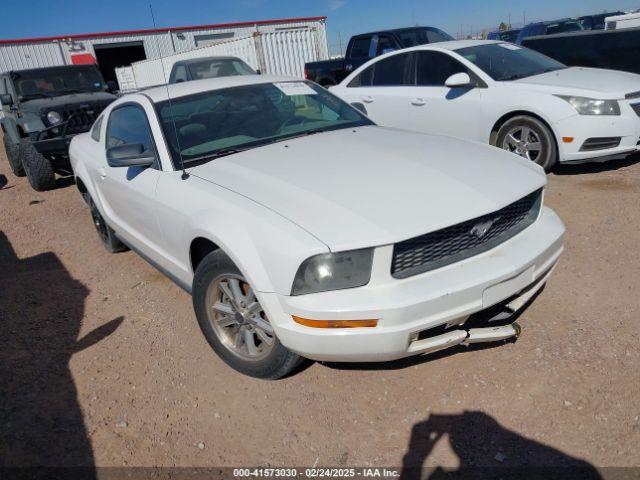  Salvage Ford Mustang