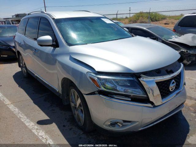  Salvage Nissan Pathfinder