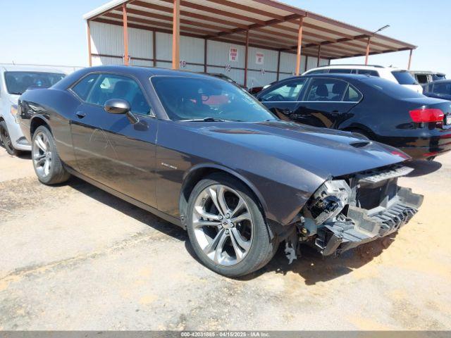  Salvage Dodge Challenger