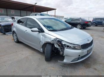  Salvage Kia Forte