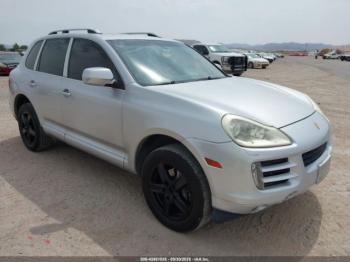  Salvage Porsche Cayenne