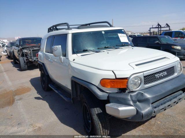  Salvage Toyota FJ Cruiser