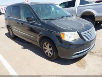  Salvage Chrysler Town & Country