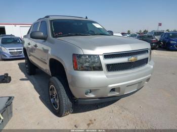  Salvage Chevrolet Avalanche 1500