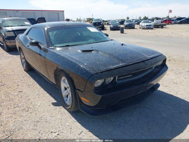  Salvage Dodge Challenger