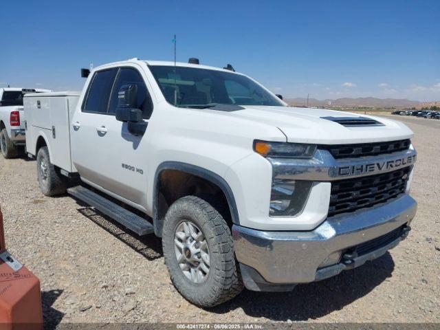  Salvage Chevrolet Silverado 2500