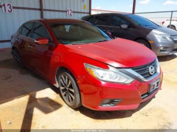  Salvage Nissan Altima