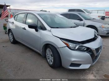  Salvage Nissan Versa