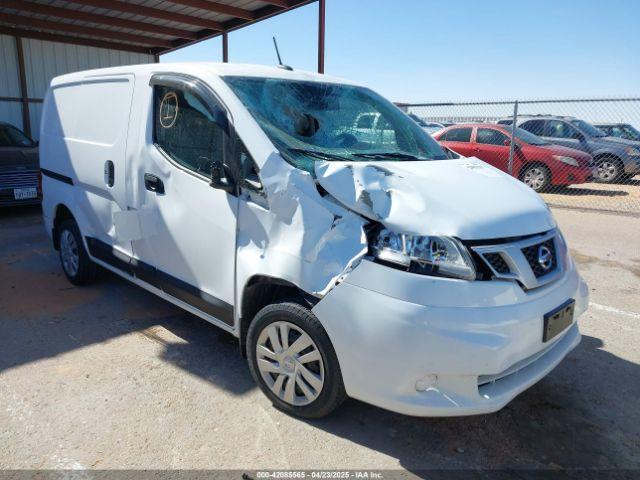  Salvage Nissan Nv