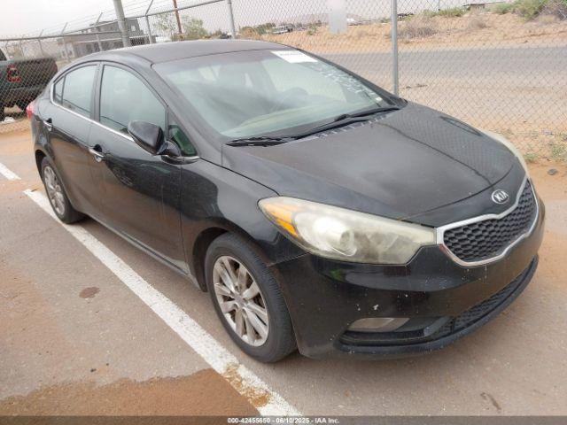  Salvage Kia Forte