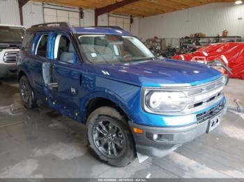  Salvage Ford Bronco