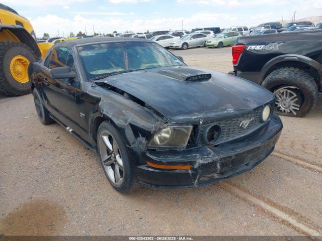  Salvage Ford Mustang