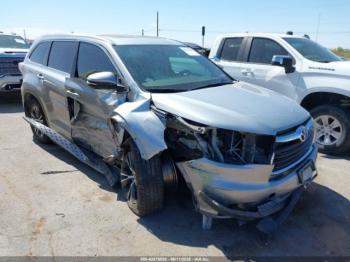  Salvage Toyota Highlander