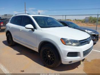  Salvage Volkswagen Touareg