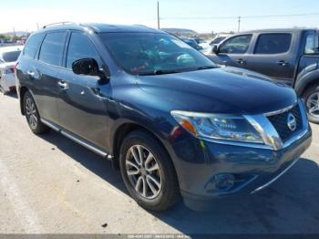  Salvage Nissan Pathfinder