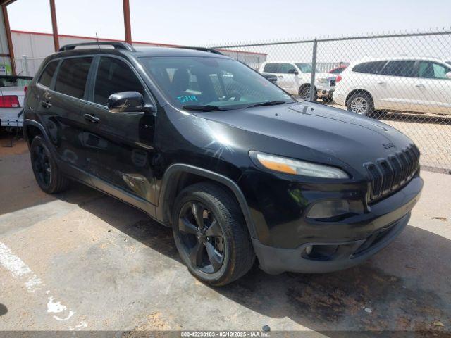  Salvage Jeep Cherokee